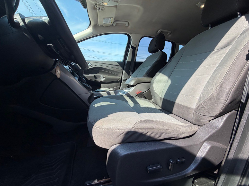 2016 Ford Escape Image 12