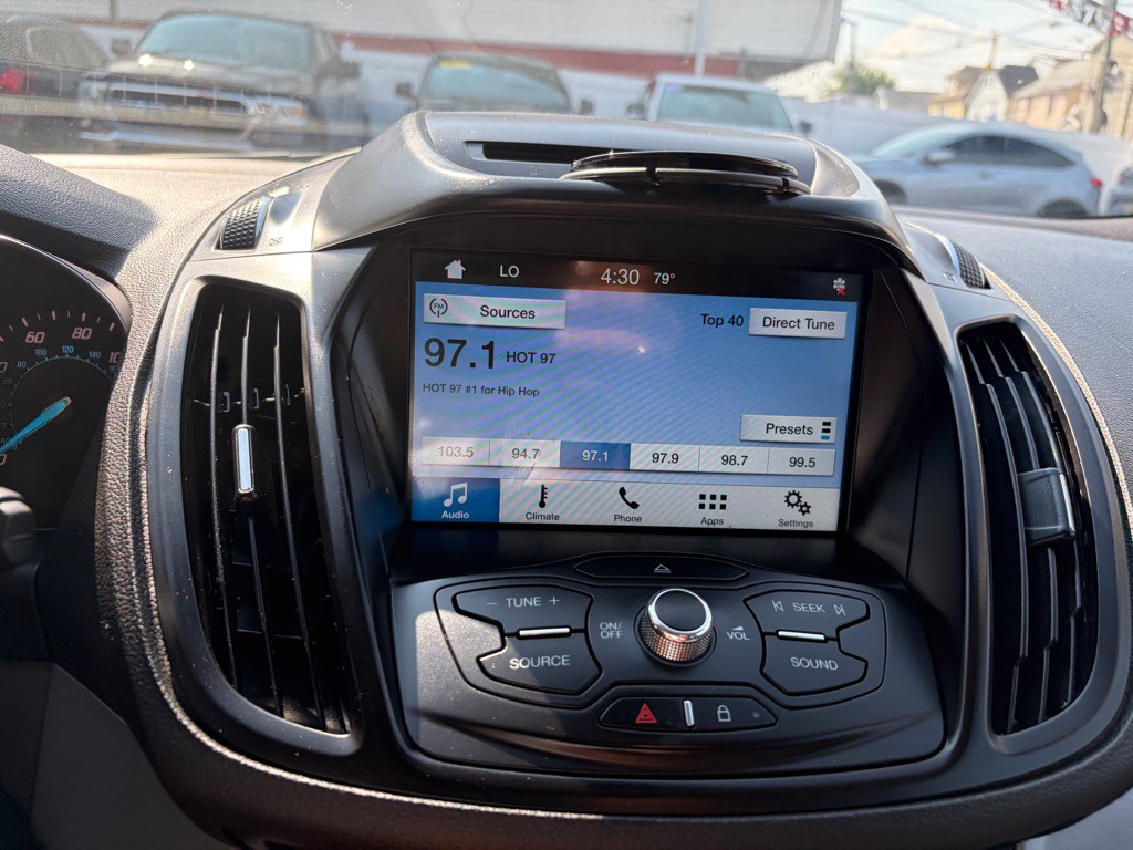2016 Ford Escape Image 21