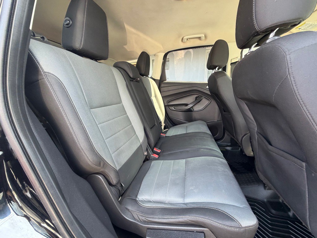 2016 Ford Escape Image 29