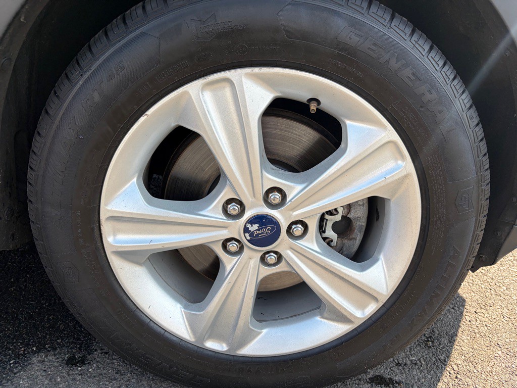 2016 Ford Escape Image 33