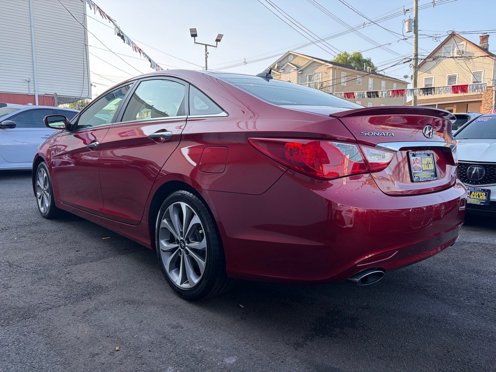 2013 Hyundai Sonata Image 5