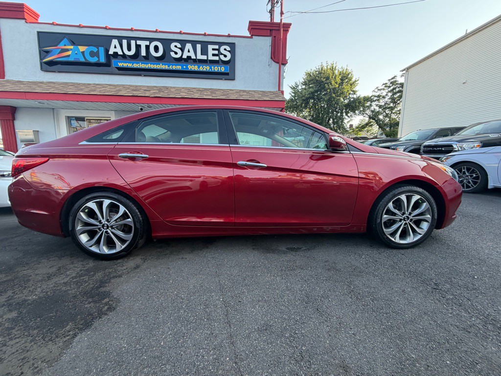 2013 Hyundai Sonata Image 8