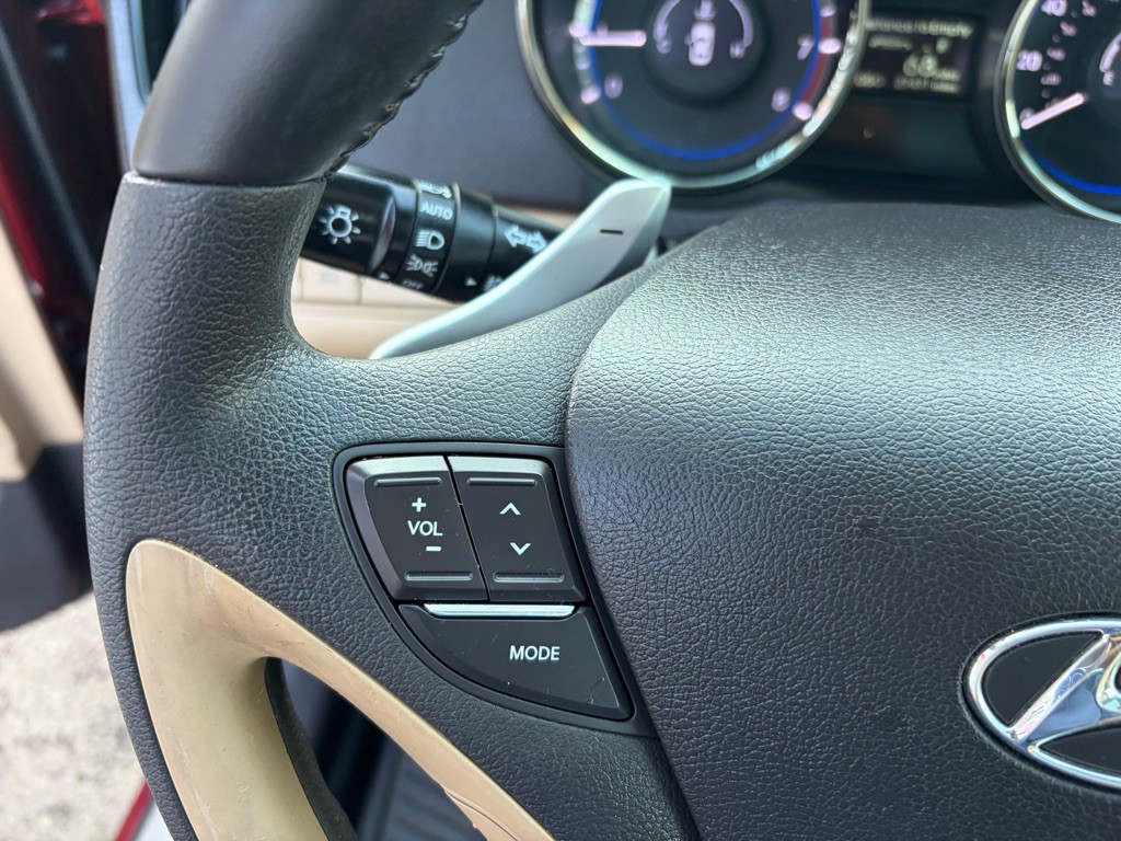 2013 Hyundai Sonata Image 21