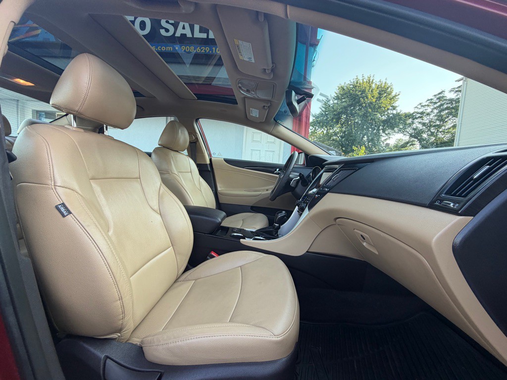2013 Hyundai Sonata Image 26