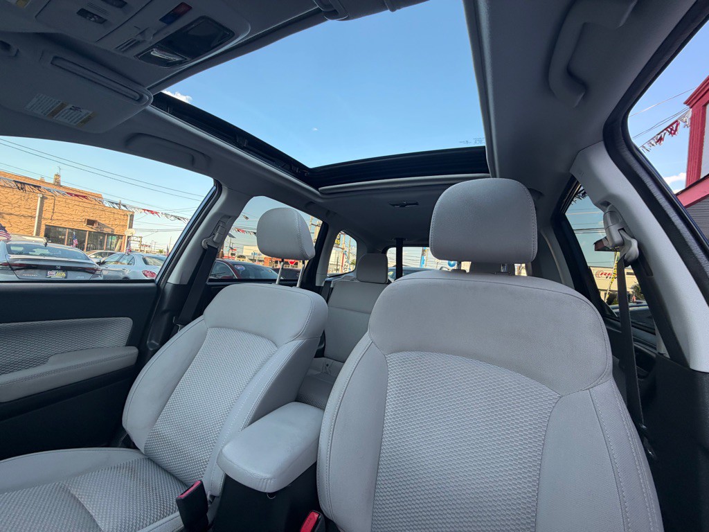 2017 Subaru Forester Image 11