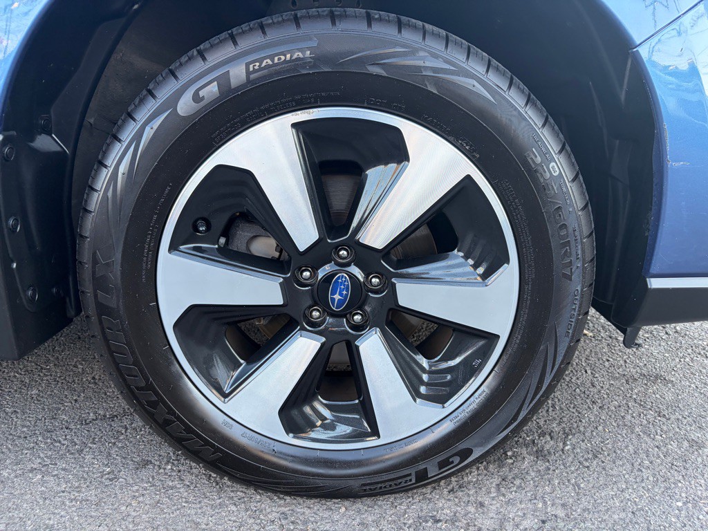 2017 Subaru Forester Image 29