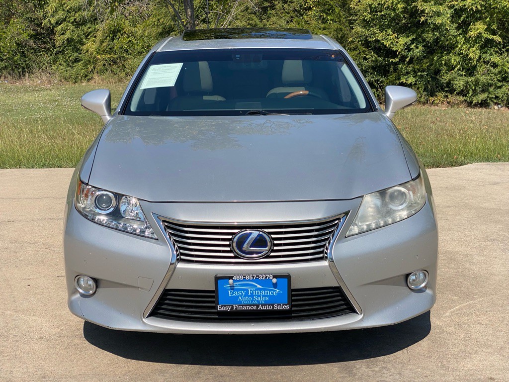 2013 Lexus ES 300 Image 2
