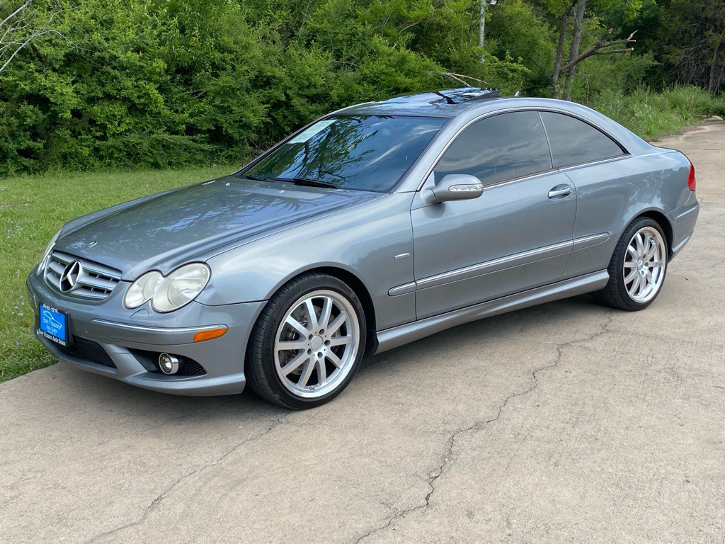 2009 Mercedes-Benz CLK-Class Image 3