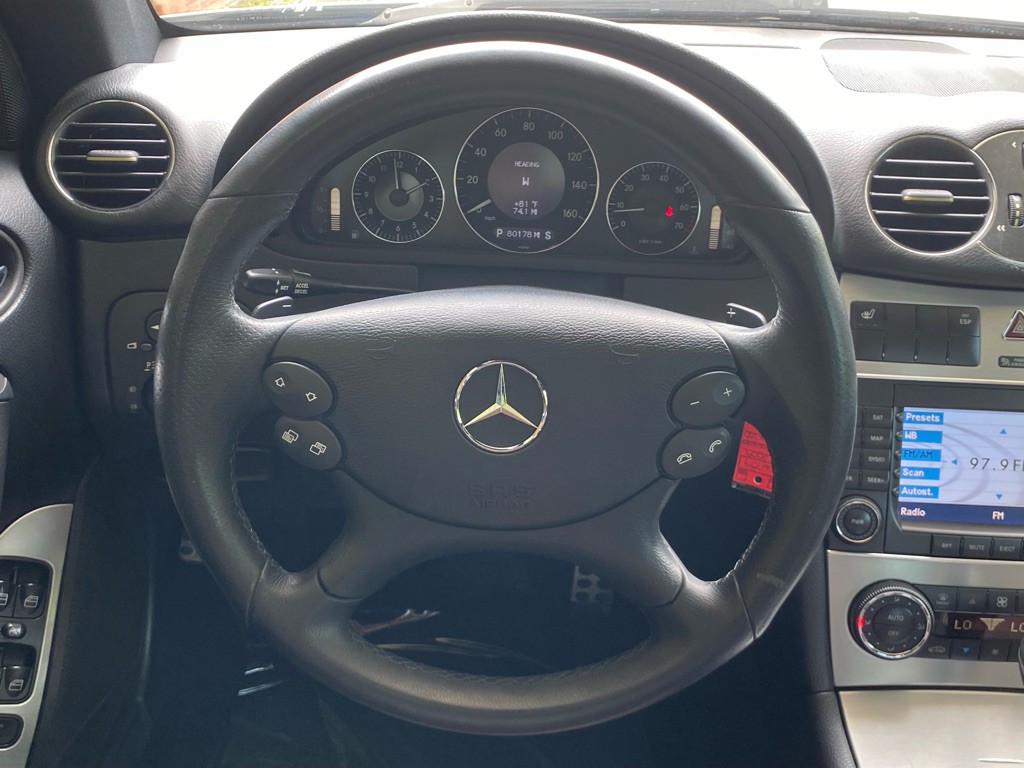 2009 Mercedes-Benz CLK-Class Image 16