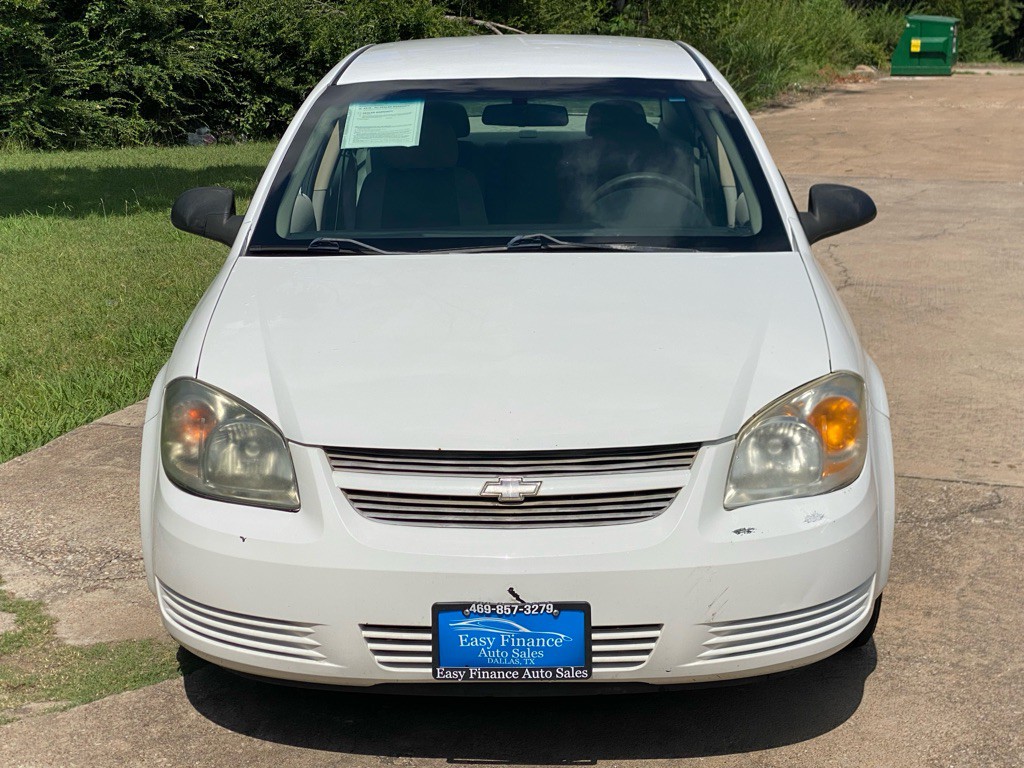 2010 Chevrolet Cobalt Image 2