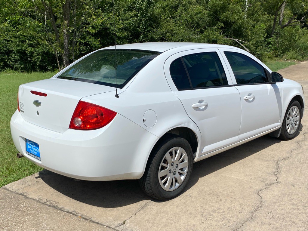 2010 Chevrolet Cobalt Image 6