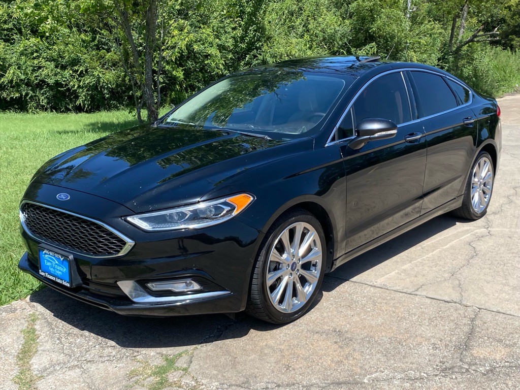 2017 Ford Fusion Image 2
