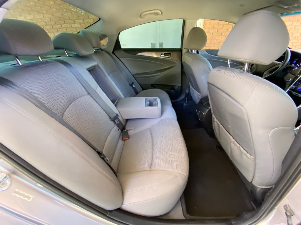 2013 Hyundai Sonata Image 12