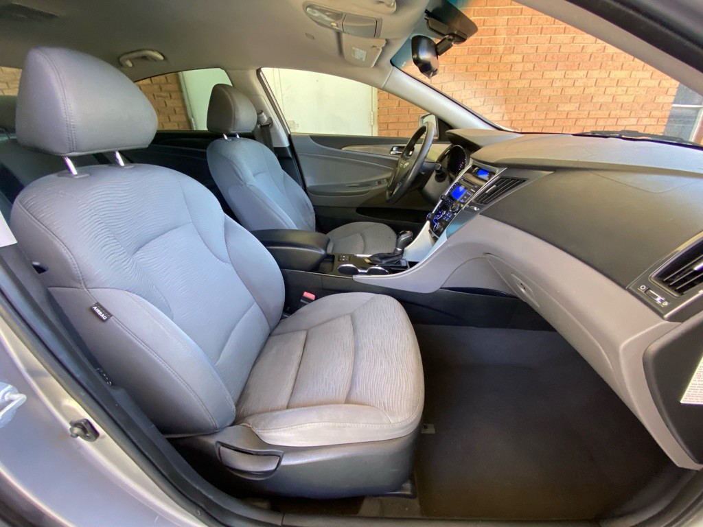2013 Hyundai Sonata Image 13