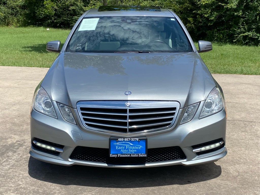2013 Mercedes-Benz E-Class Image 2