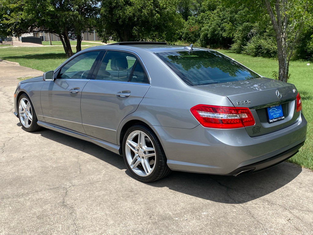 2013 Mercedes-Benz E-Class Image 6