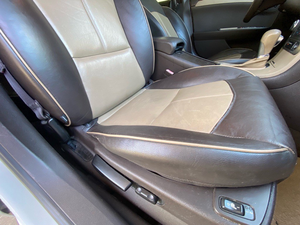 2011 Chevrolet Malibu Image 15