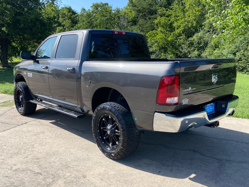 2017 RAM 1500 Image 4