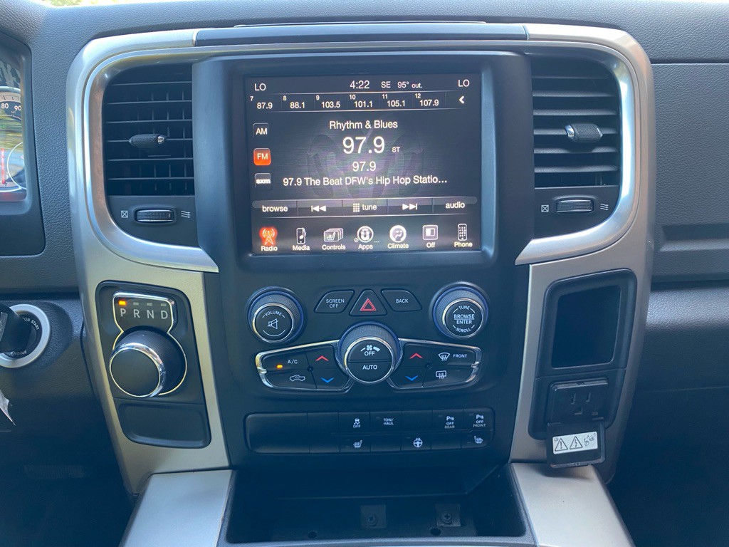 2017 RAM 1500 Image 19
