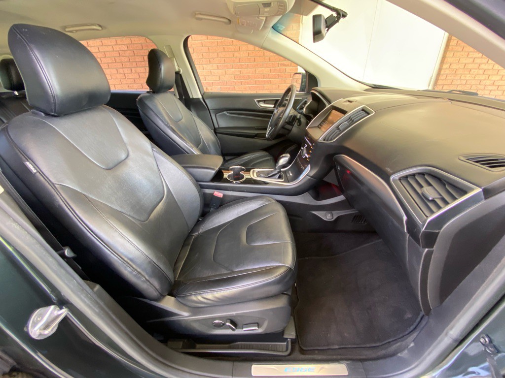 2015 Ford Edge Image 14