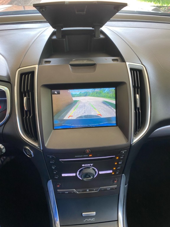 2015 Ford Edge Image 17