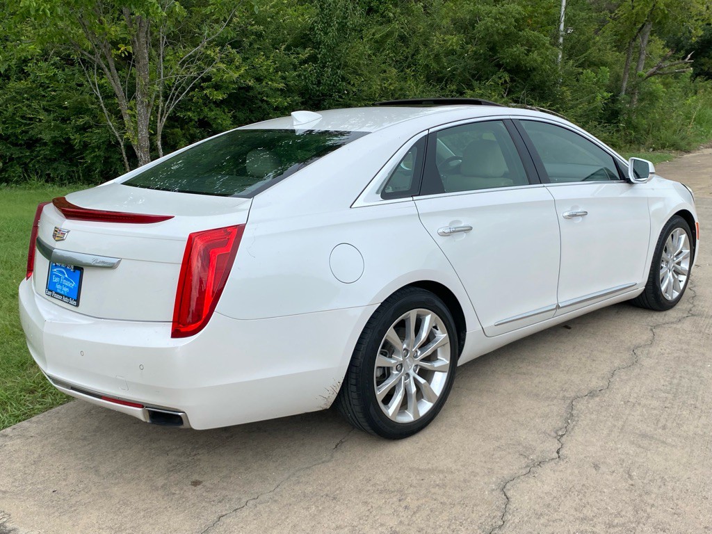 2016 Cadillac XTS Image 6