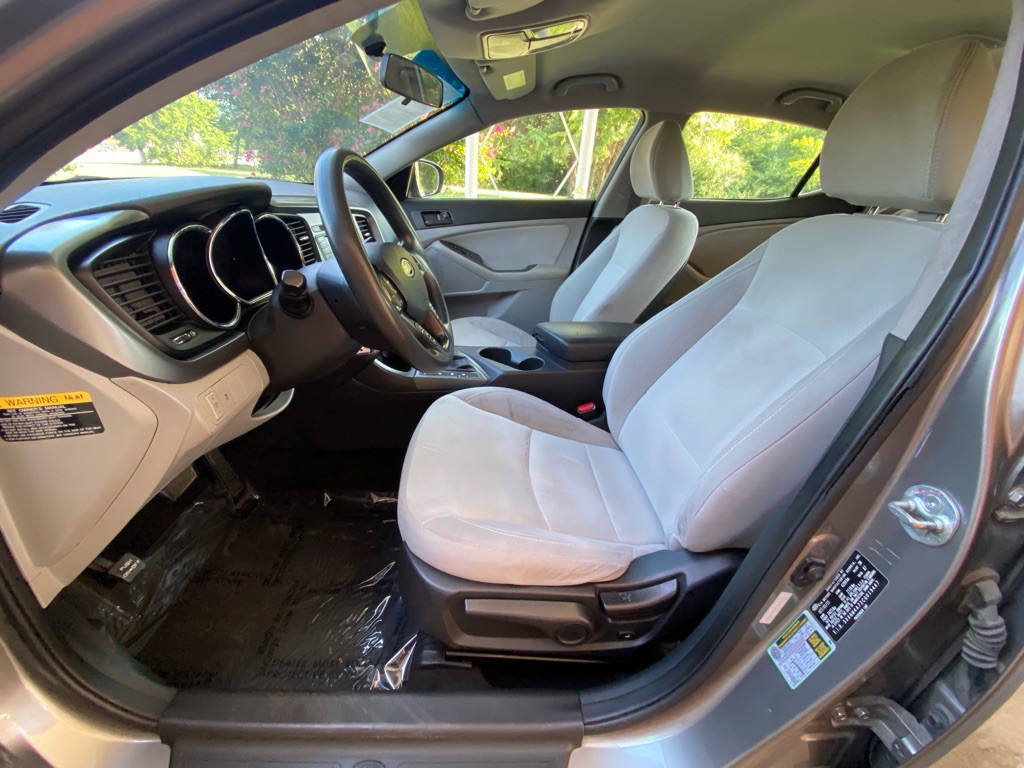 2012 Kia Optima Image 9