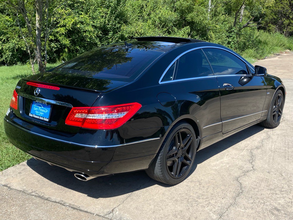 2012 Mercedes-Benz E-Class Image 6