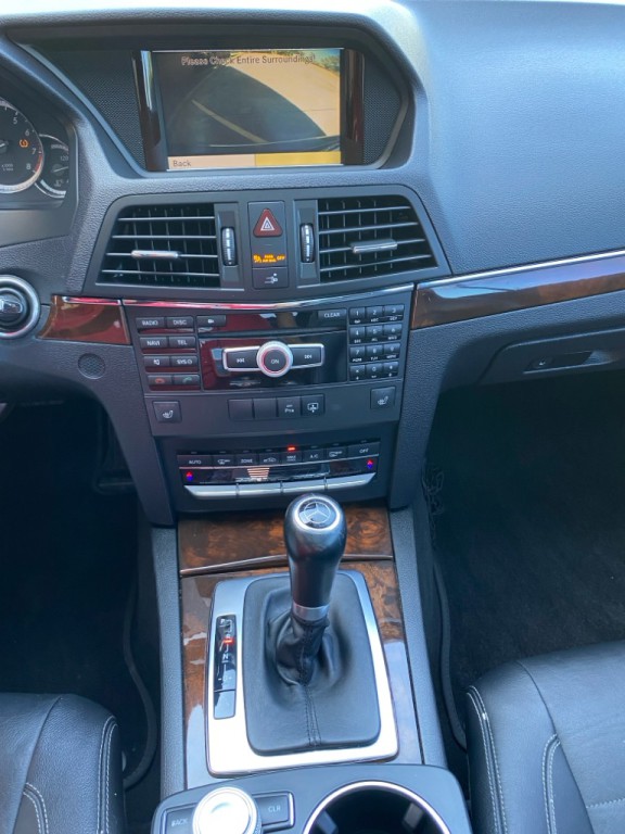 2012 Mercedes-Benz E-Class Image 19