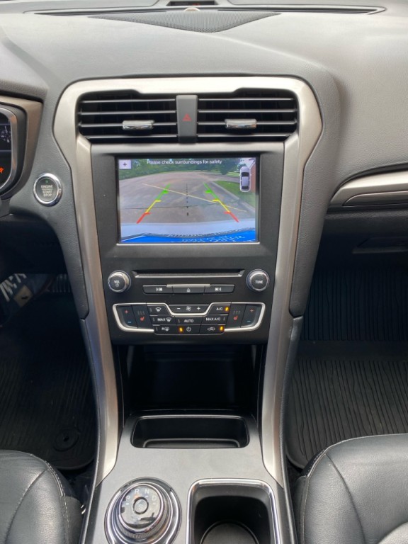 2017 Ford Fusion Image 15