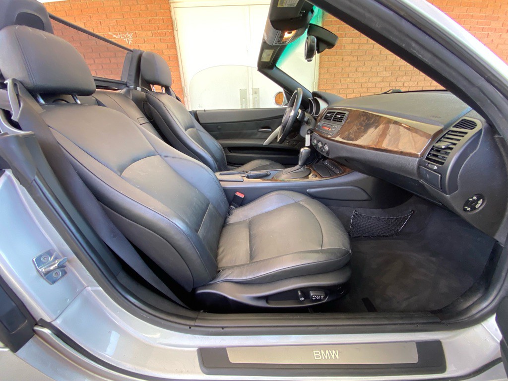 2007 BMW Z4 Image 12