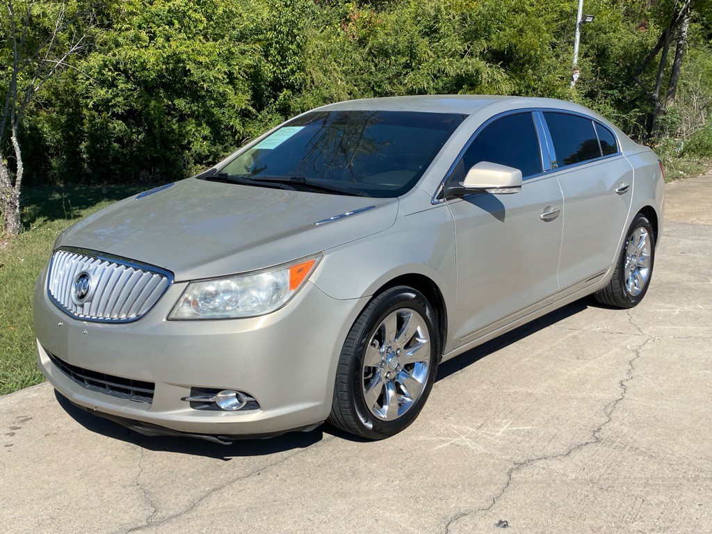 2012 Buick Lacrosse Image 1