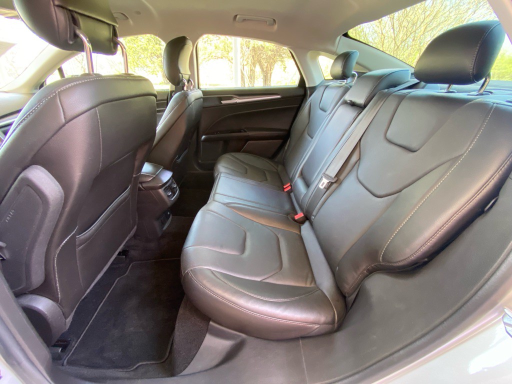 2014 Ford Fusion Image 10