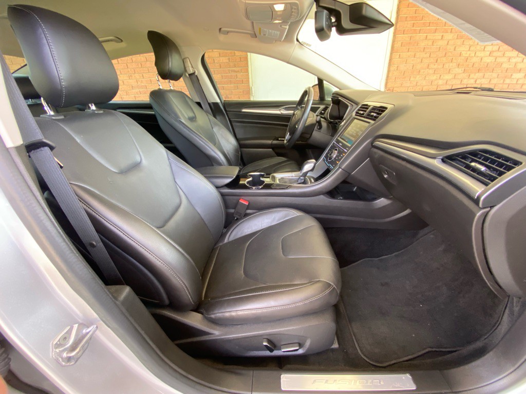 2014 Ford Fusion Image 13