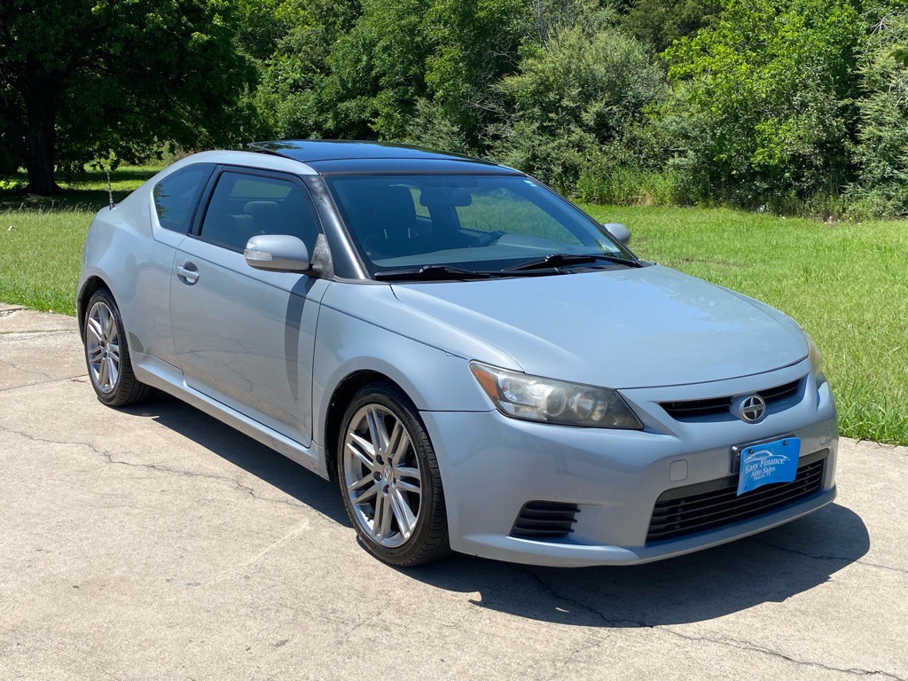 2013 Scion tC Image 3