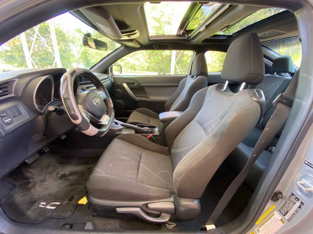 2013 Scion tC Image 8