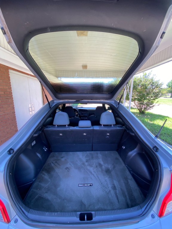 2013 Scion tC Image 19