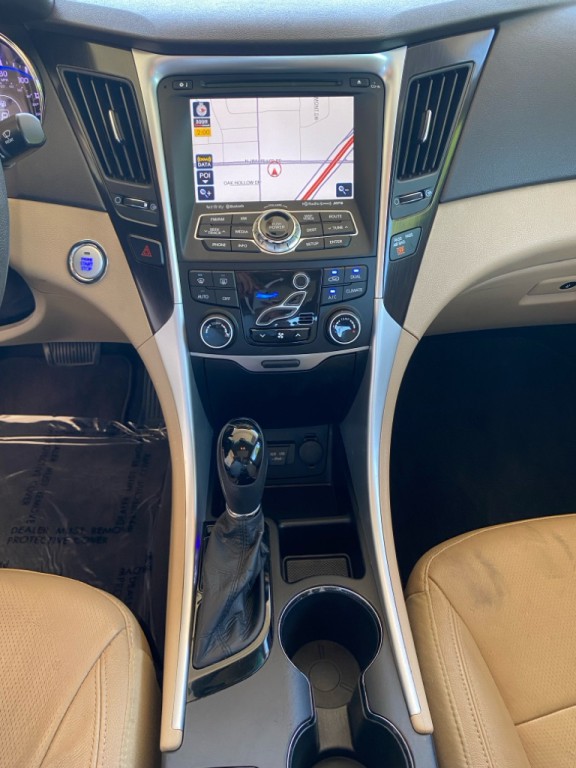2012 Hyundai Sonata Image 19