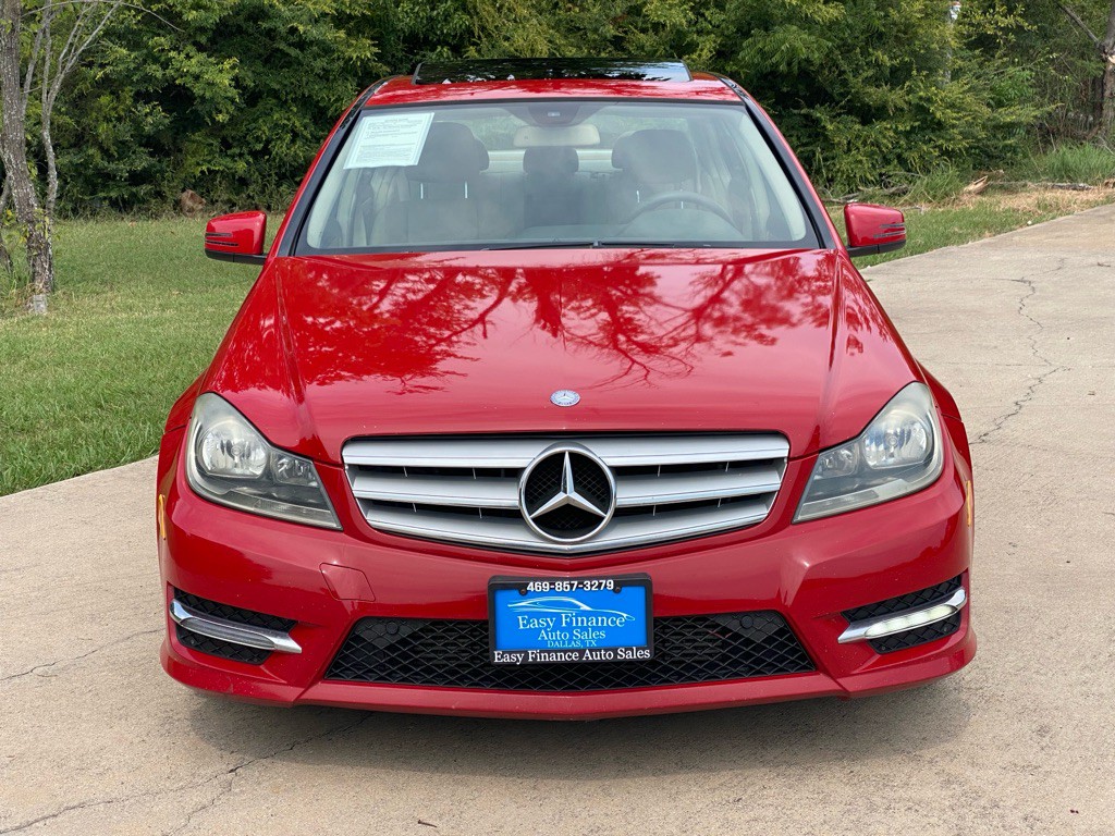 2013 Mercedes-Benz C-Class Image 2