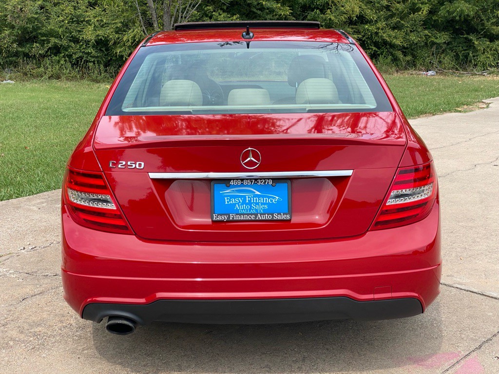 2013 Mercedes-Benz C-Class Image 17