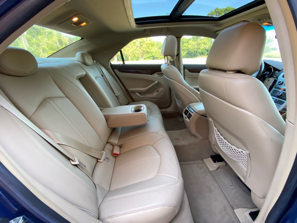 2009 Cadillac CTS Image 11