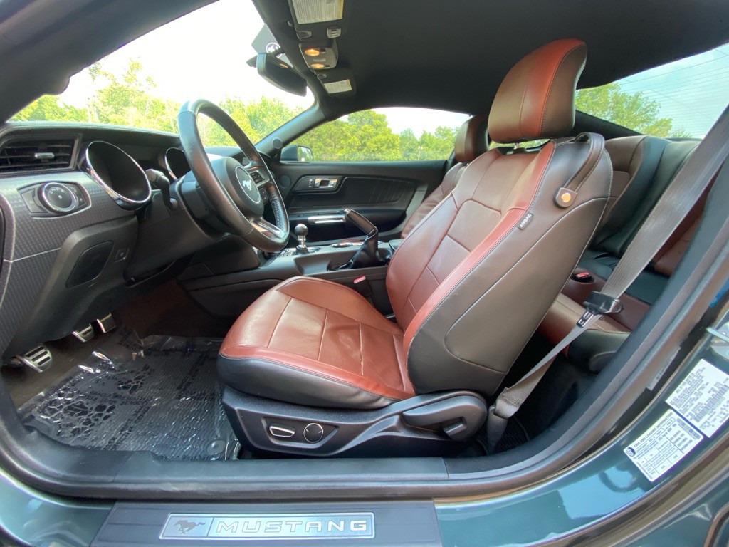 2015 Ford Mustang Image 9