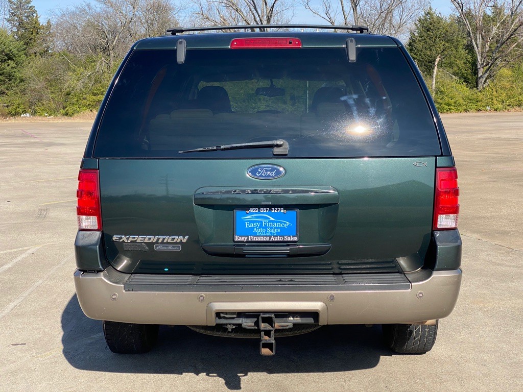 2003 Ford Expedition Image 3