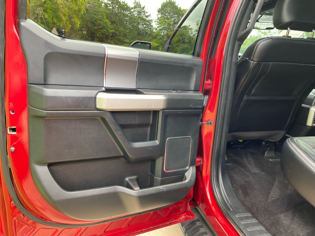 2016 Ford F-150 Image 9