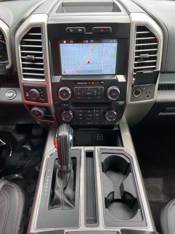 2016 Ford F-150 Image 17
