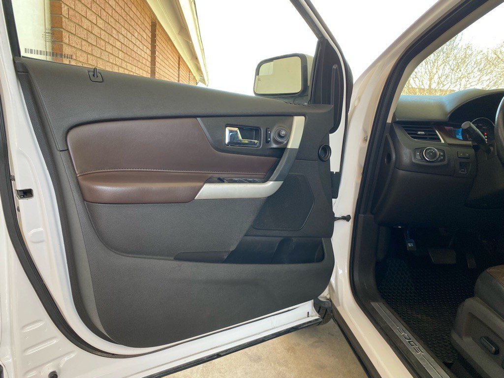 2011 Ford Edge Image 7