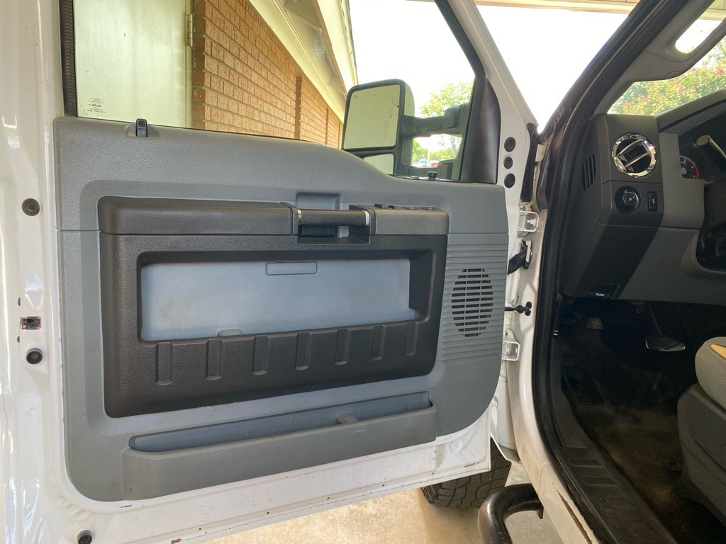 2012 Ford F-250 Image 8