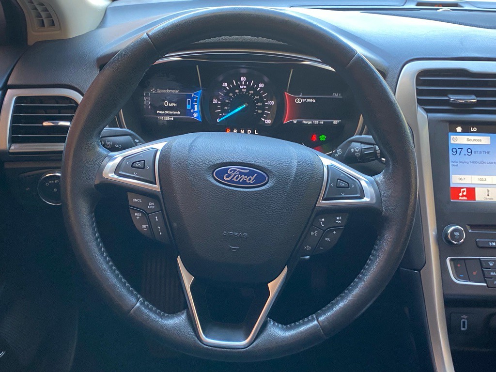 2018 Ford Fusion Image 17