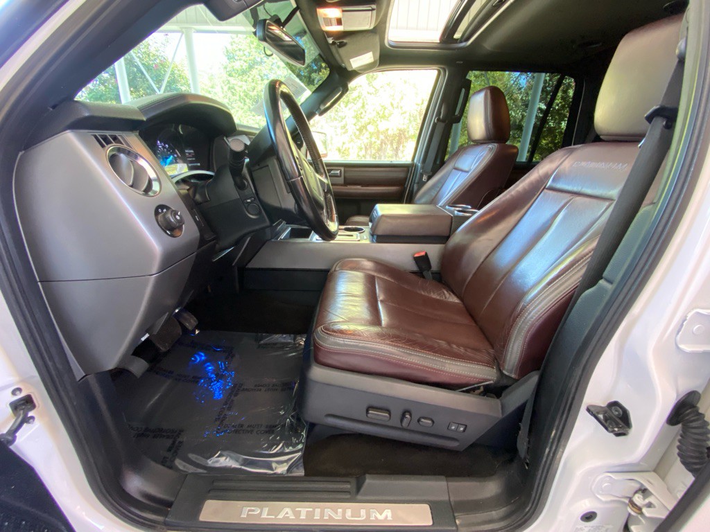 2017 Ford Expedition Image 9