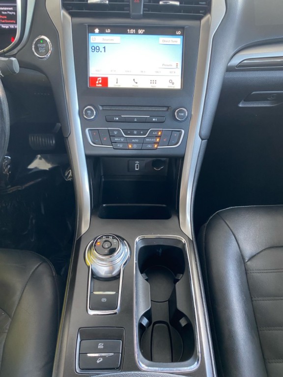 2018 Ford Fusion Image 16